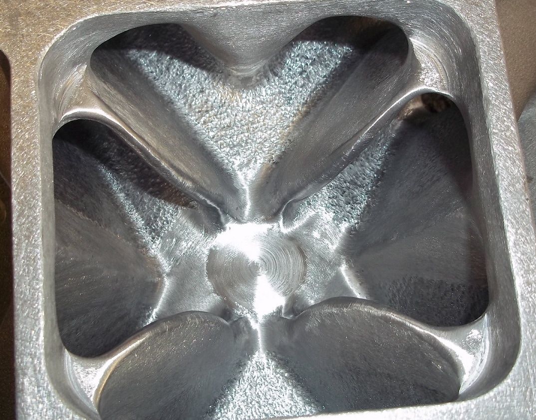 Burr-finished ported intake manifold